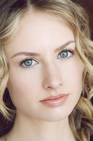 Photo of Caitlin Thompson from the Latest Netflix gallery
