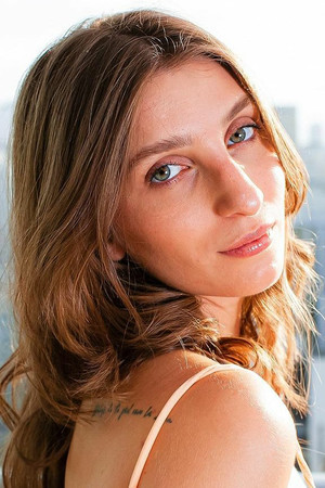 Gabie Fernandes photo