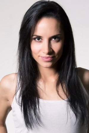 Photo of Alexia Degrémont from the Latest Netflix gallery