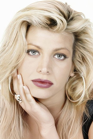 Photo of Taylor Dayne from the Latest Netflix gallery