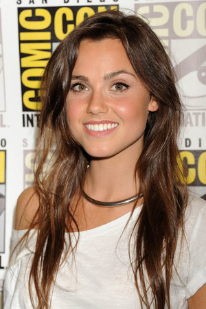 Poppy Drayton photo