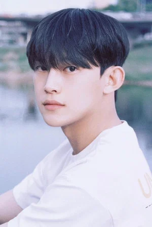 Photo of Kang Yeon from the Latest Netflix gallery