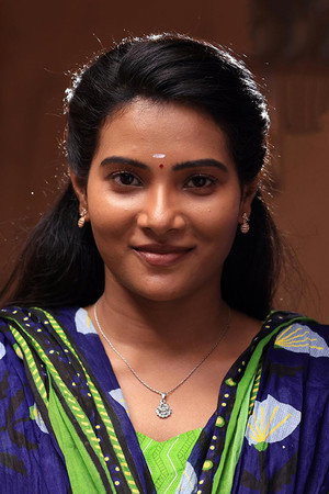 Photo of Dhivya Dhuraisamy from the Latest Netflix gallery