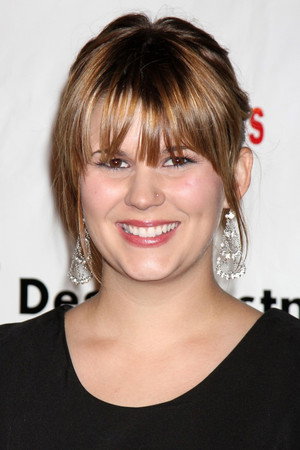 Lindze Letherman photo