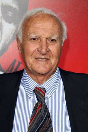 Robert Loggia photo