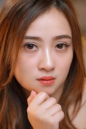Photo of Meisita Lomania from the Latest Netflix gallery