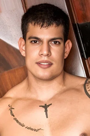 Photo of Bruno Galvez from the Latest Netflix gallery