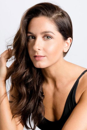 Photo of Kayla Adams from the Latest Netflix gallery