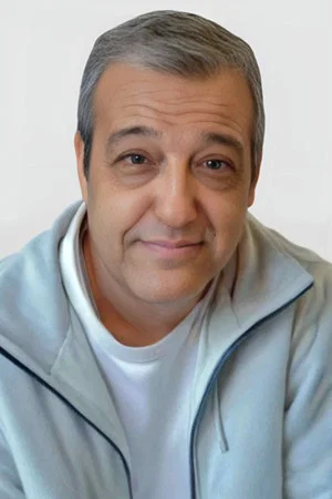 Photo of Omar Guendouz from the Latest Netflix gallery