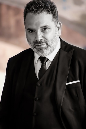 Photo of Enzo Paci from the Latest Netflix gallery