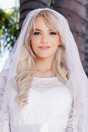 Photo of Kenna James from the Latest Netflix gallery