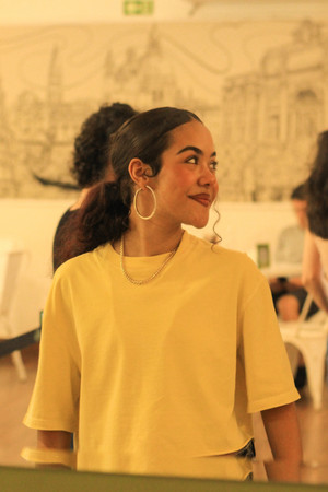 Photo of Maria Fernanda Pelles from the Latest Netflix gallery
