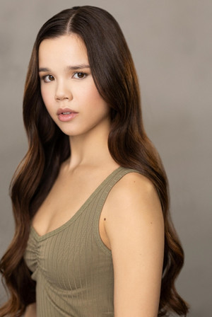 Photo of Sophie Thom from the Latest Netflix gallery