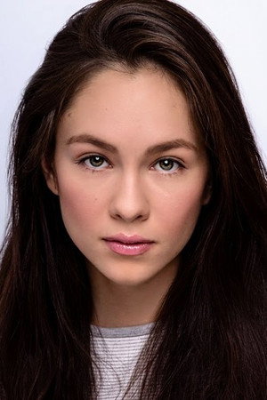 Photo of Grace Rolek from the Latest Netflix gallery