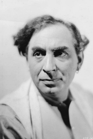 Mitchell Lewis photo