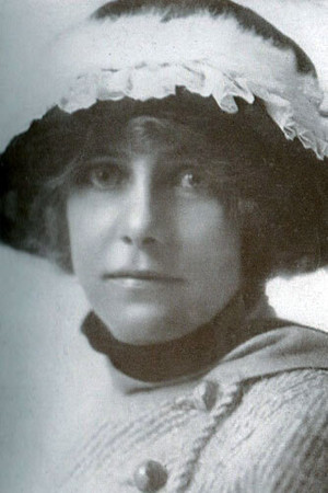 Photo of Linda Arvidson from the Latest Netflix gallery