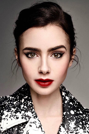 Lily Collins photo