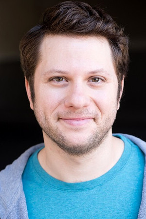 Photo of Eli Bildner from the Latest Netflix gallery