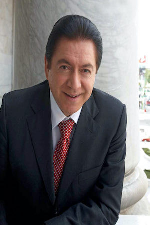 Photo of Francisco Araiza from the Latest Netflix gallery