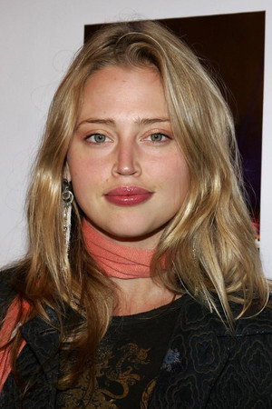Estella Warren photo