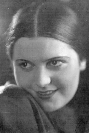 Photo of Emma Tsesarskaya from the Latest Netflix gallery