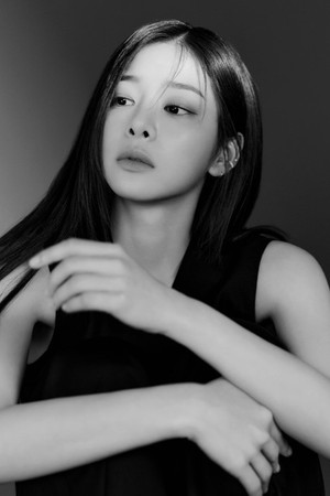 Photo of Seol In-a from the Latest Netflix gallery