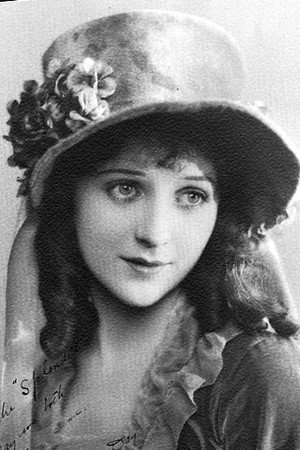 Photo of Marceline Day from the Latest Netflix gallery
