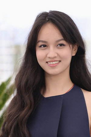 Photo of Lucie Zhang from the Latest Netflix gallery