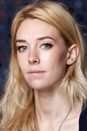 Vanessa Kirby photo