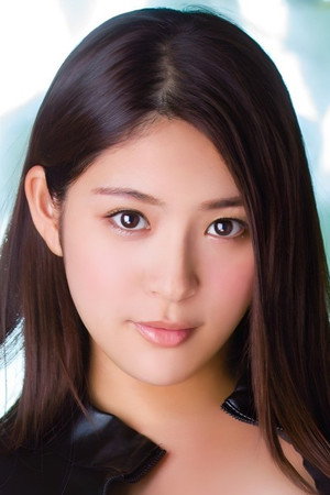 Photo of Megu Fujiura from the Latest Netflix gallery