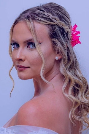 Photo of Leticia Botelho from the Latest Netflix gallery