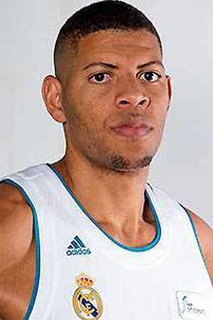 Photo of Edy Tavares from the Latest Netflix gallery