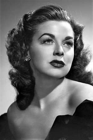 Marguerite Chapman photo