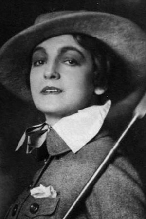 Photo of Eva Speyer from the Latest Netflix gallery