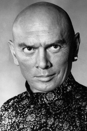 Yul Brynner photo