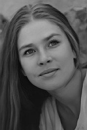 Natalya Dmitriyeva photo