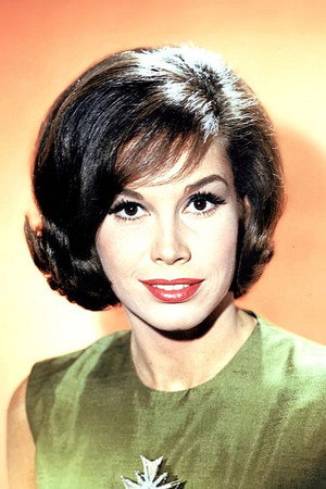 Mary Tyler Moore photo