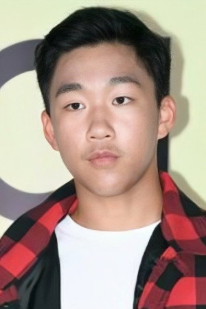 Photo of Cheon Bo-geun from the Latest Netflix gallery