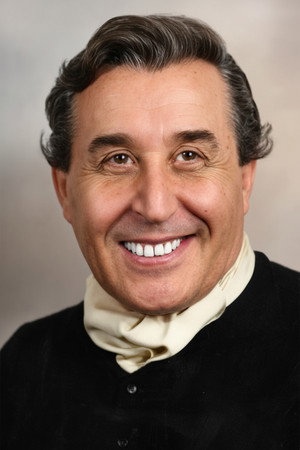 Photo of Kenan Büke from the Latest Netflix gallery