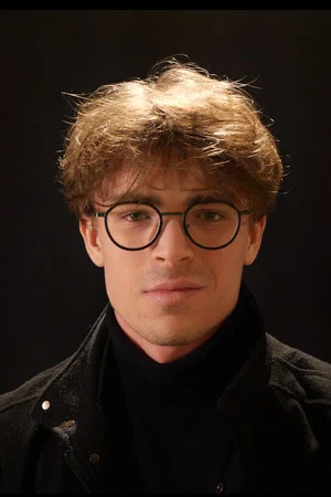 Photo of Daniel Le Toriellec from the Latest Netflix gallery