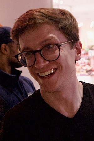Photo of Scott Wozniak from the Latest Netflix gallery