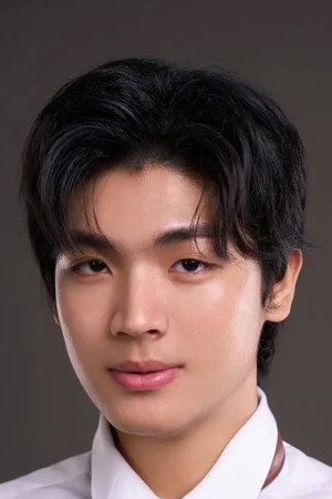 Photo of Aung Lwin Moe from the Latest Netflix gallery