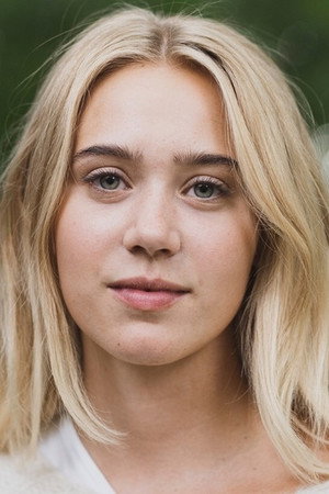 Photo of Josefine Frida Pettersen from the Latest Netflix gallery
