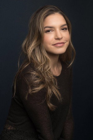 Photo of Alexys Gabrielle from the Latest Netflix gallery