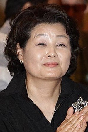 Photo of Lee Geum-ju from the Latest Netflix gallery