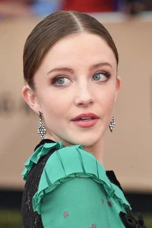 Photo of Samantha Isler from the Latest Netflix gallery
