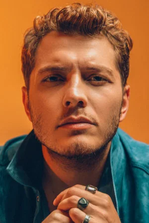 Burak Tozkoparan photo