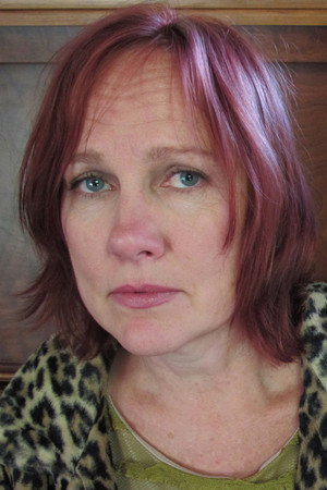 Photo of Iris DeMent from the Latest Netflix gallery