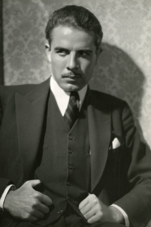 Onslow Stevens photo