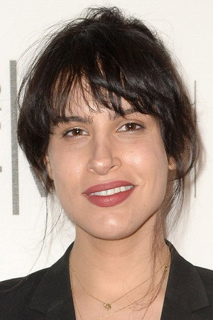 Desiree Akhavan photo